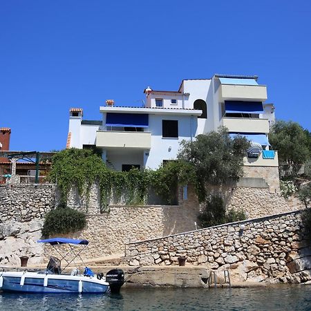 Apartmani Cico Gdinj المظهر الخارجي الصورة