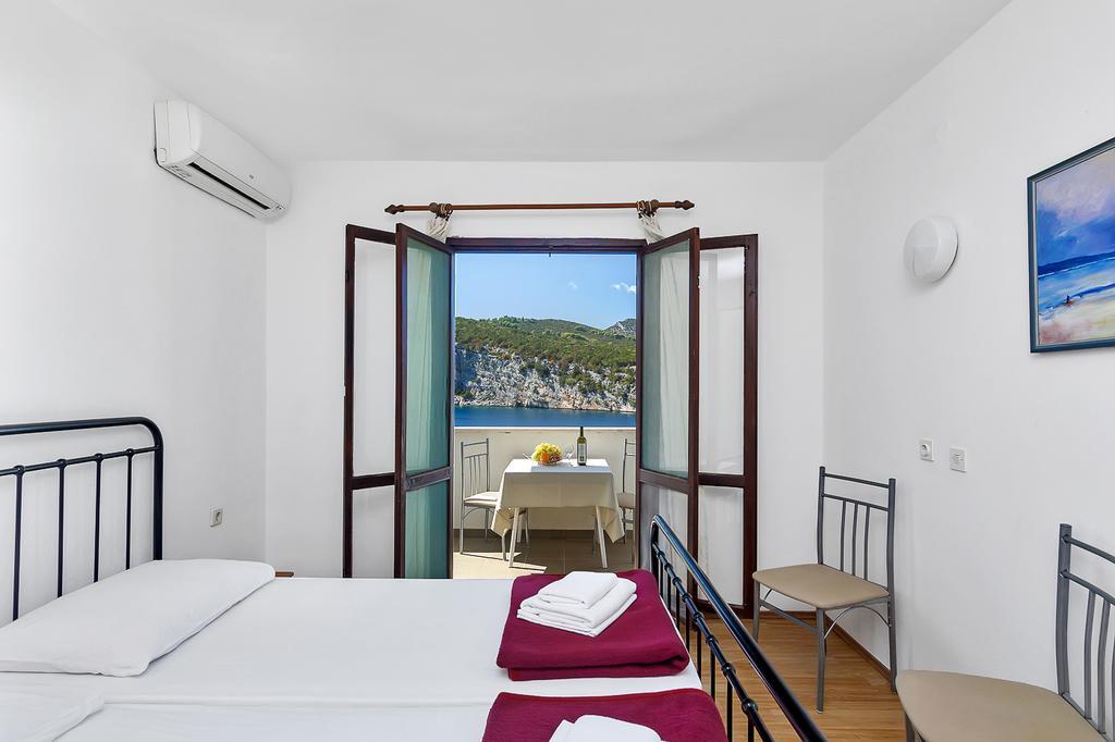 Apartmani Cico Gdinj المظهر الخارجي الصورة