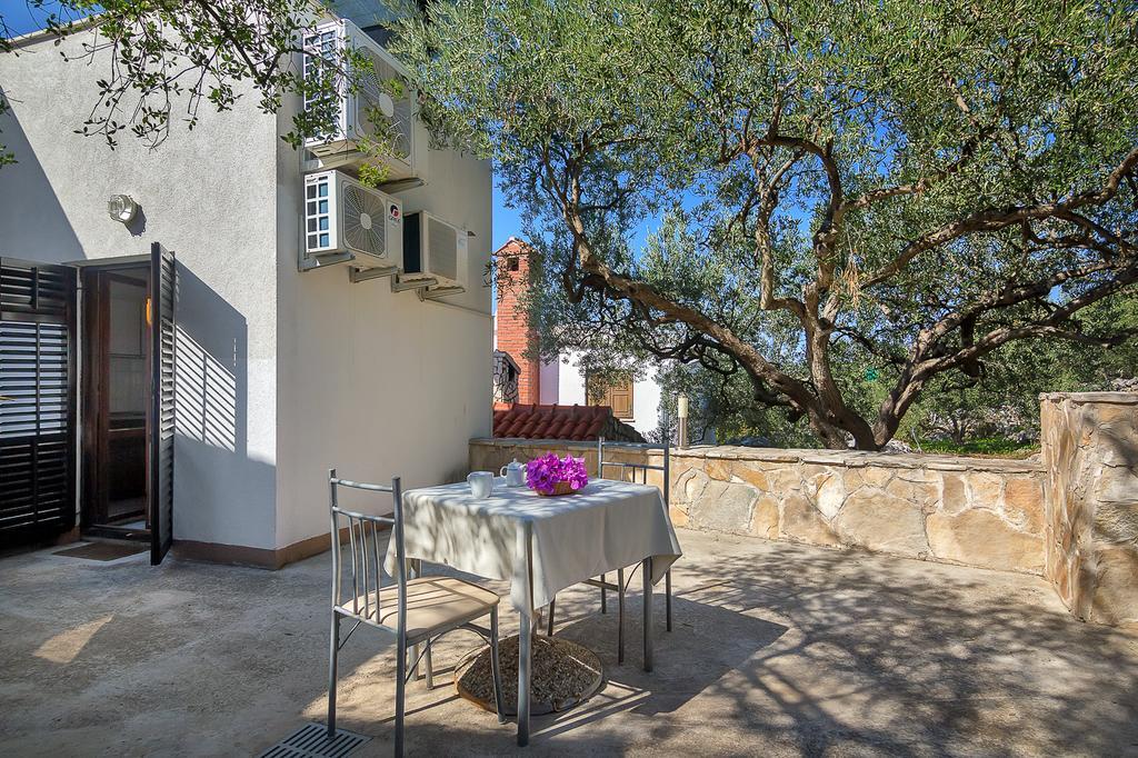 Apartmani Cico Gdinj المظهر الخارجي الصورة