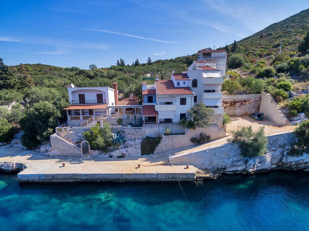 Apartmani Cico Gdinj المظهر الخارجي الصورة