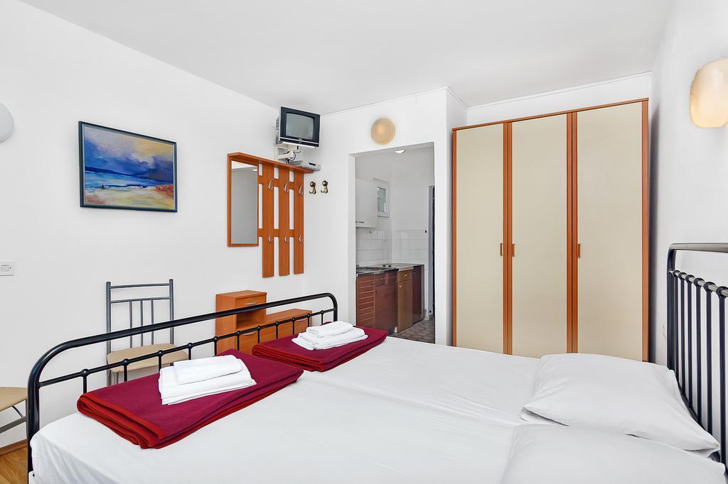 Apartmani Cico Gdinj المظهر الخارجي الصورة